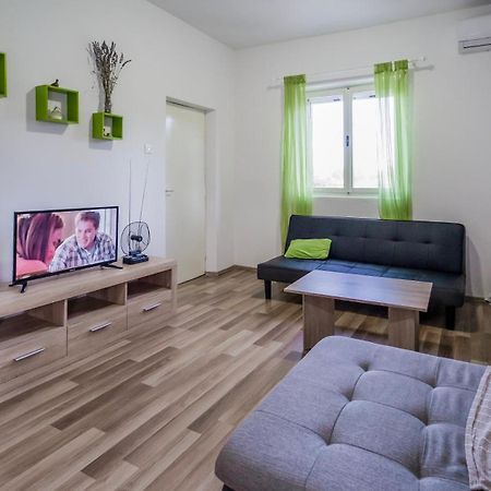 Vacation Home Ivan Kasic Bagian luar foto