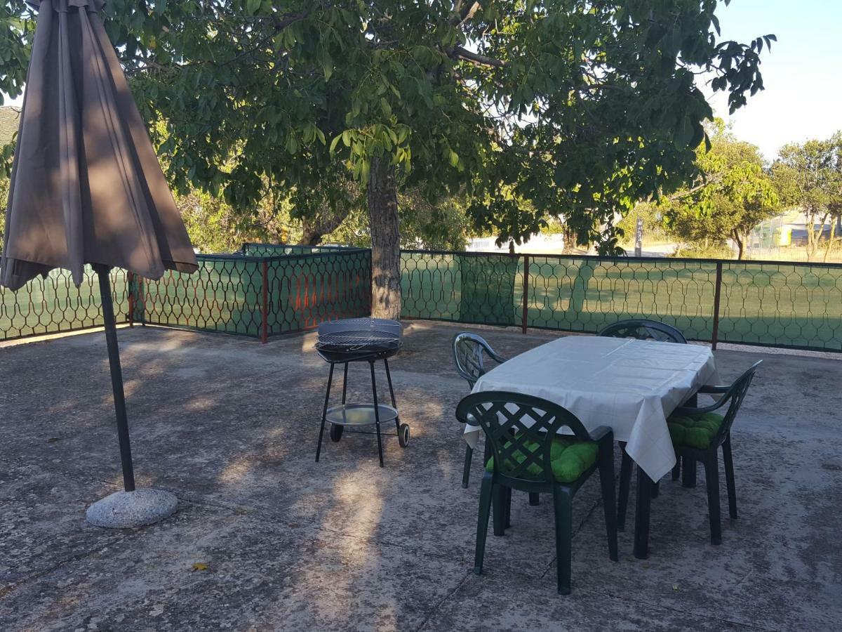 Vacation Home Ivan Kasic Bagian luar foto