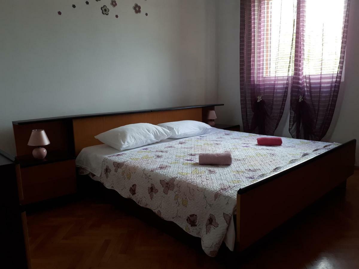 Vacation Home Ivan Kasic Bagian luar foto